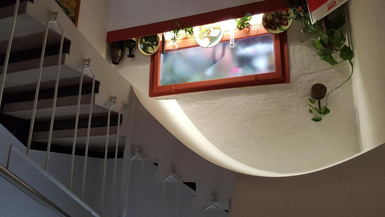 פלאמוס Hostal Residencia Catalina מראה חיצוני תמונה